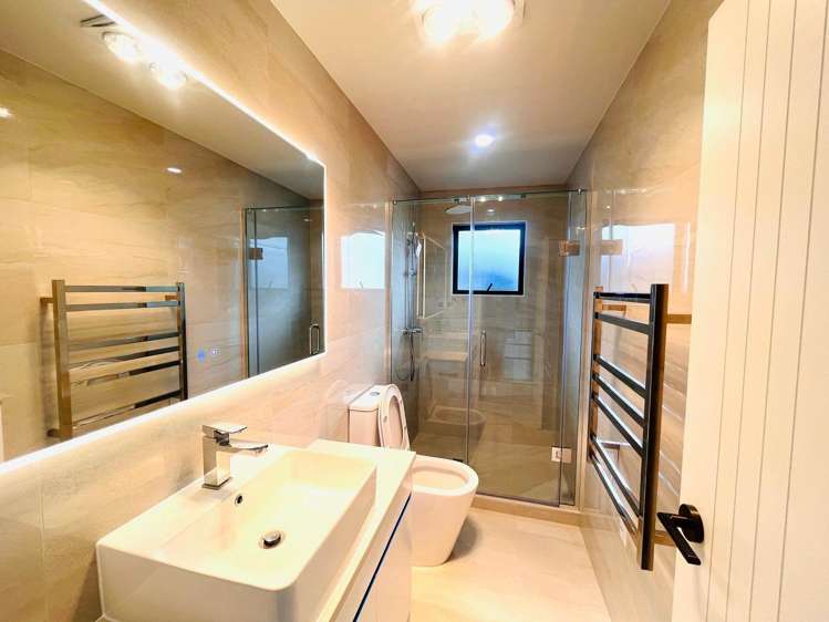 Christella Street Flat Bush_9