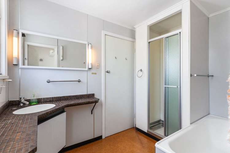 27 Sylvia Road St Heliers_19