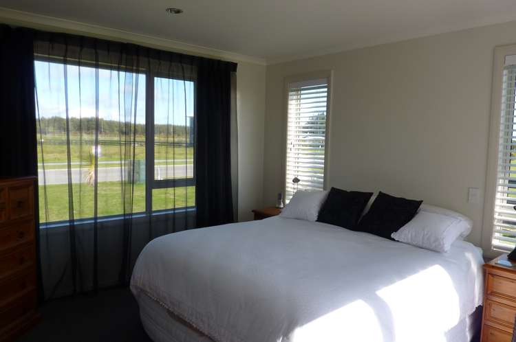 12 Elley Drive Carters Beach_15