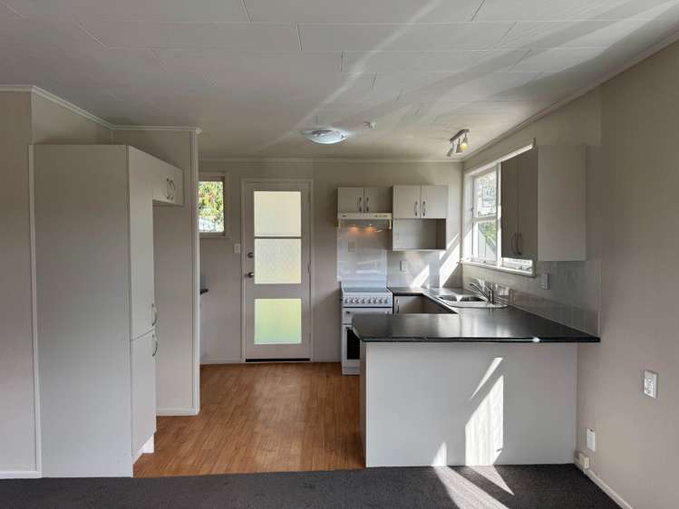 6/24 Bardia Street Belmont_15