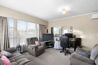 12 Powells Road_4