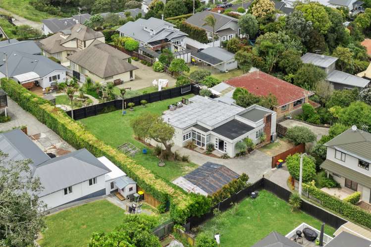 8 Colonial Road Birkenhead_1