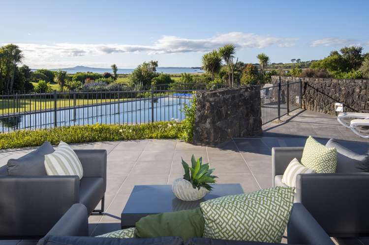 58 Porterfield Road Whitford_9