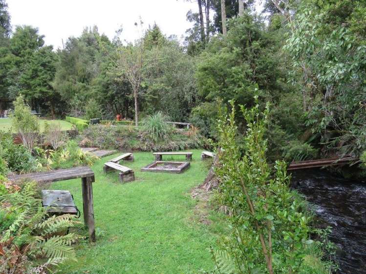 27 Uwha Road Owhango_4