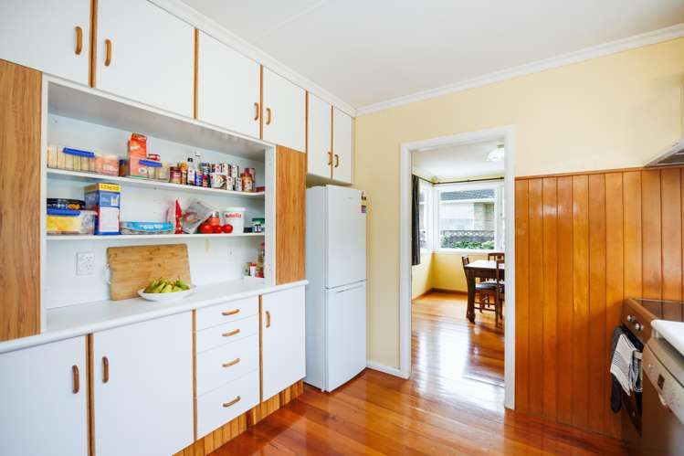 28 Henare Street West End_9