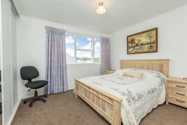 9 Chippendale Crescent Birkdale_7