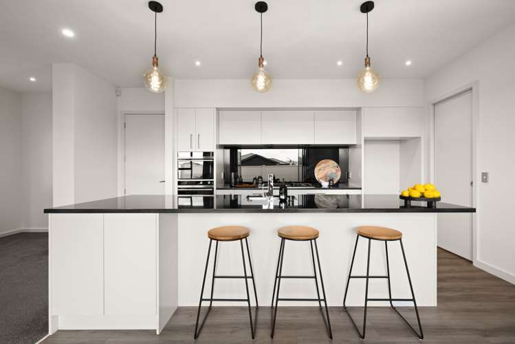 7 Rotoiti Way Poraiti_1