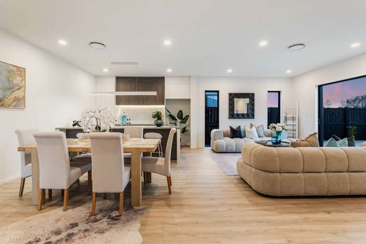 49 Tipu Crescent Wainui_9