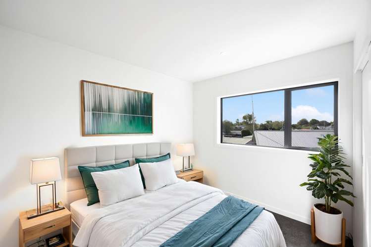 2/13 Pulham Crescent Queenwood_6