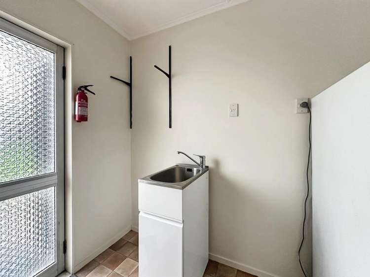 5 Fookes Street 11124_14