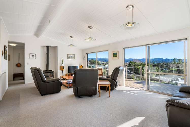 35 Mount Avenue Pauanui_16