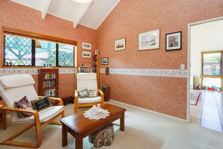 372 Kimbolton Road_4