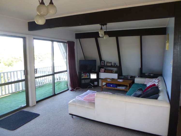 4 Ngahue Crescent Carters Beach_5