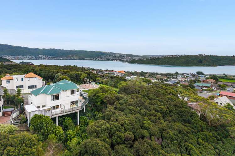 10 Glengavel Grove Papakowhai_35