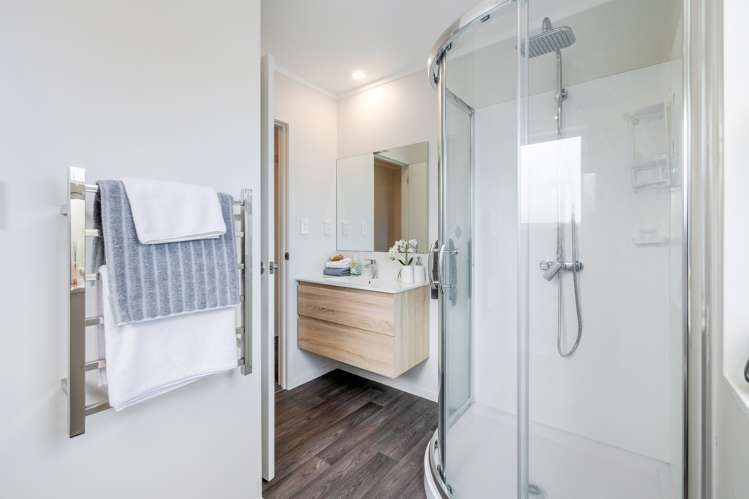 12 Taranui Place Henderson_12