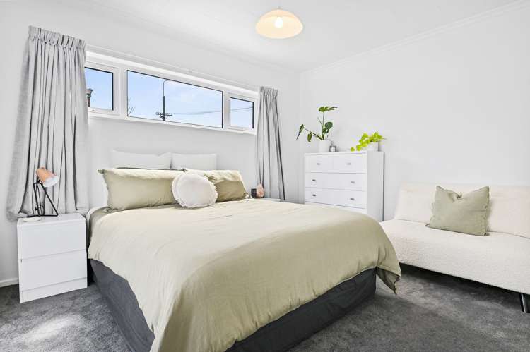 1/239 New Brighton Road Burwood_5