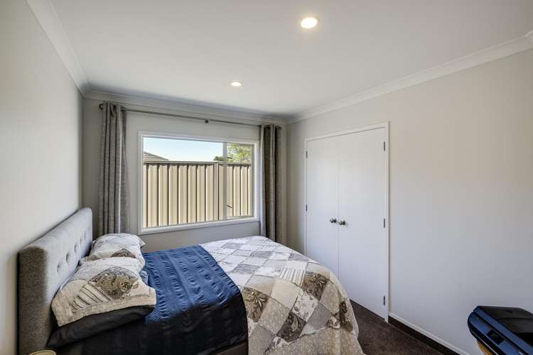 65 Merlot Drive Greenmeadows_11