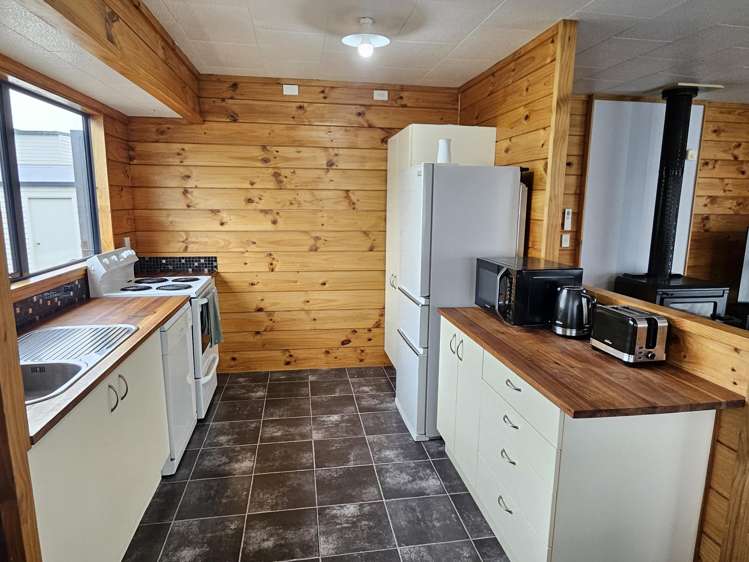 9 Swainson Street Greymouth_1