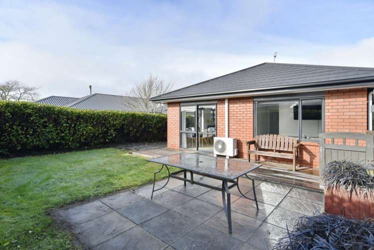 3 Parkinson Place Woodend_23