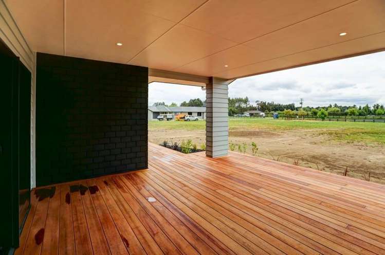 10 Meadowpark Way Matangi_24