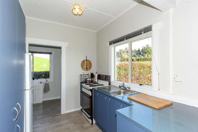 641 Upland Road Egmont Village_8