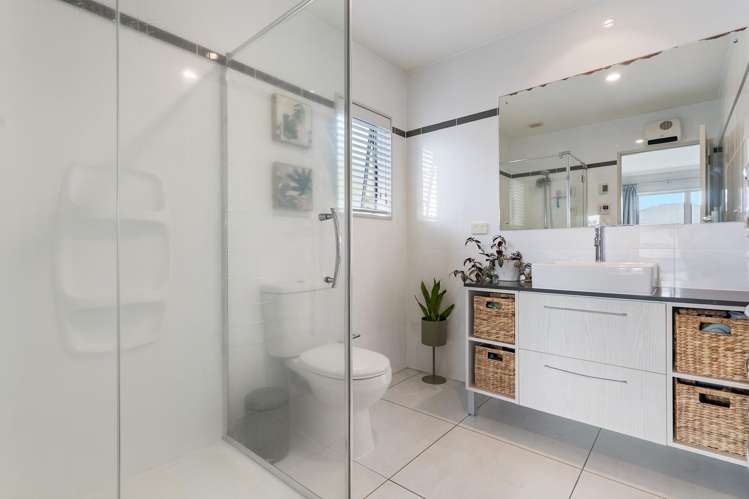 3 Reipae Street Stonefields_24