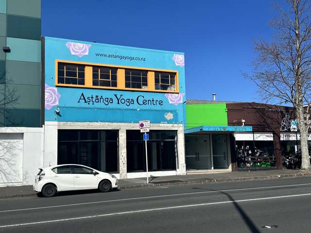 Retail Or Office | Next to Grey Lynn Bunnings