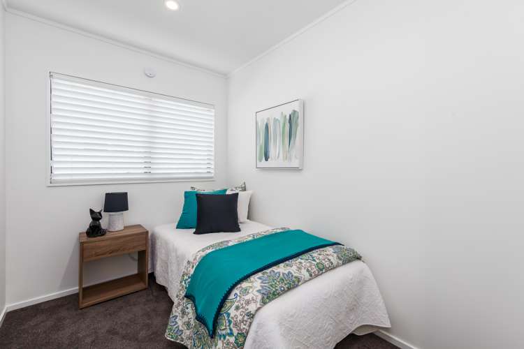 1418 Whangaparaoa Road Army Bay_14