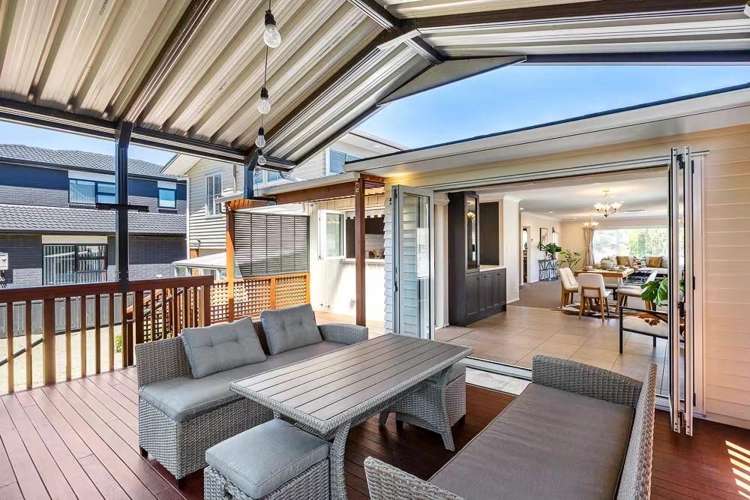 37 Fickling Ave Mount Roskill_4