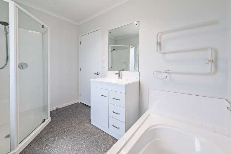 37 Limbrick Crescent Wigram_17