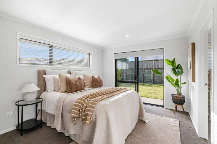 13 Tarata Place Owhata_17