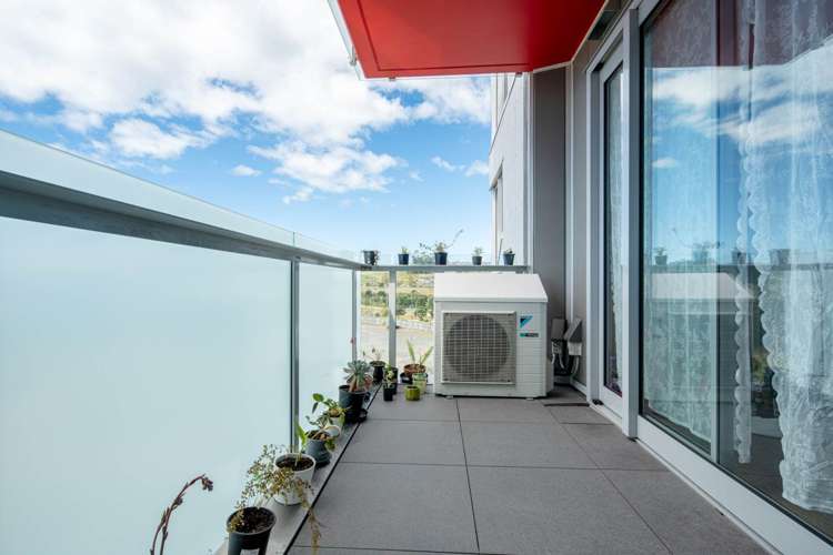 402/1 Rose Garden Lane Albany_11