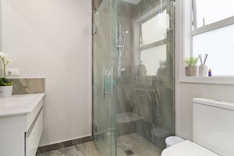 6 Ernie Way Mount Maunganui_13