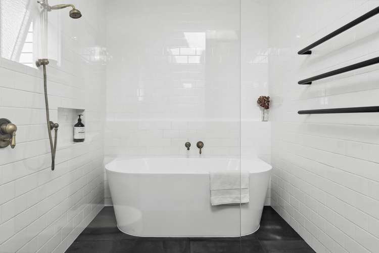 1 Britannia Heights Stepneyville_16