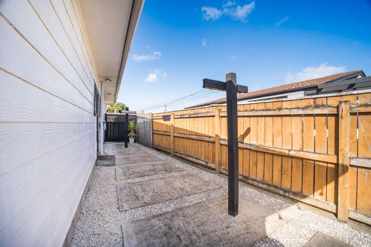 53 Geraldine Crescent Cloverlea_17