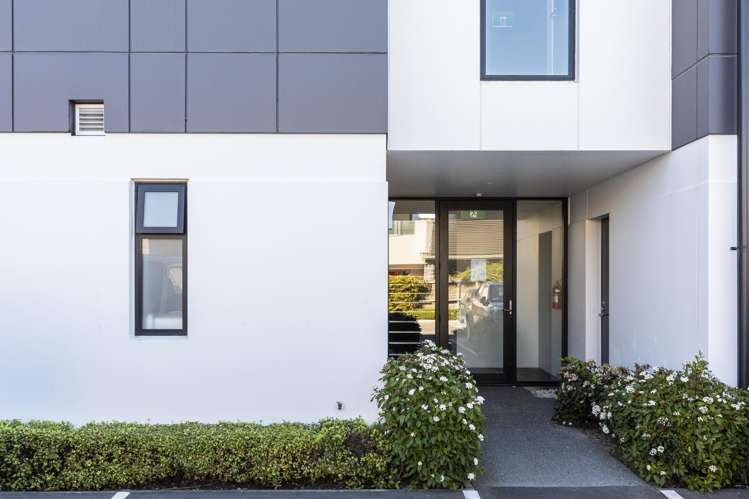 2/341 Madras Street Christchurch Central_16