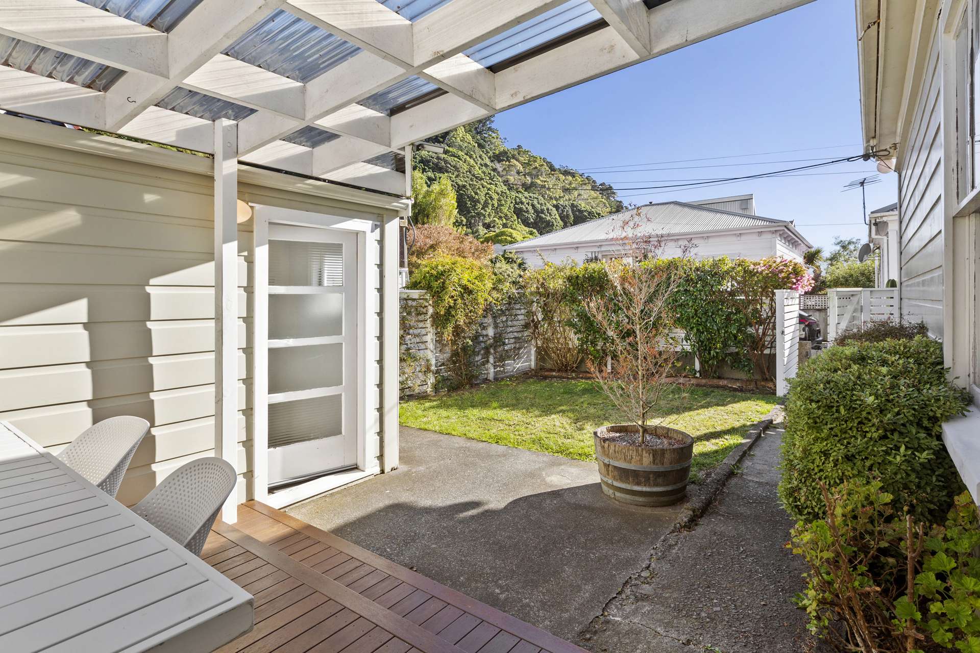 11 & 13 Calgarry Avenue Thorndon_0