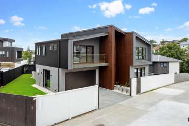 8/42 Codrington Crescent_4