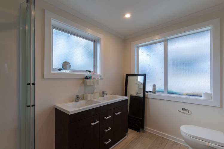 6 Thomas Street West End_6