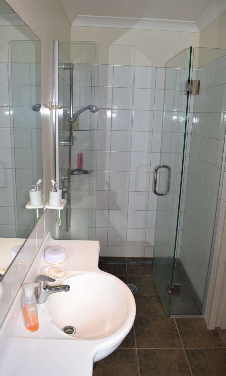 2 West Peak Way Otaki_7