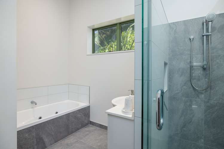 51 Hawkhurst Road Lyttelton_18