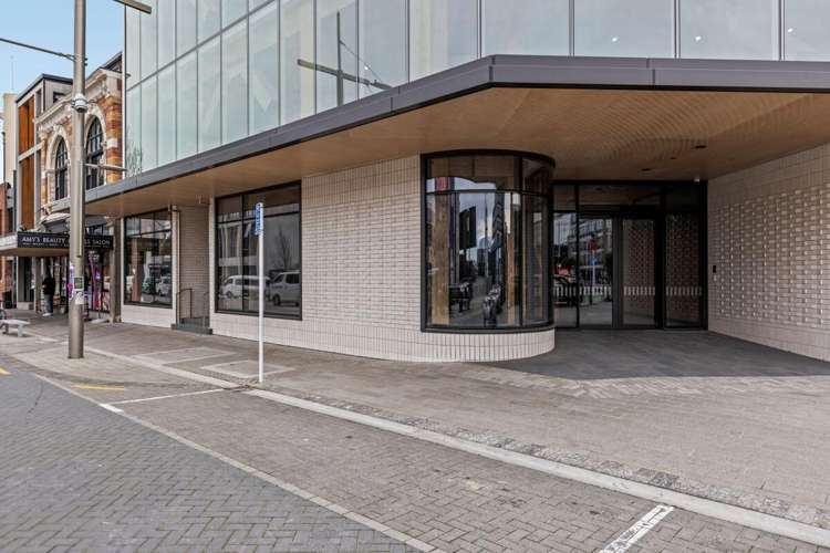 211 High Street City Centre_1