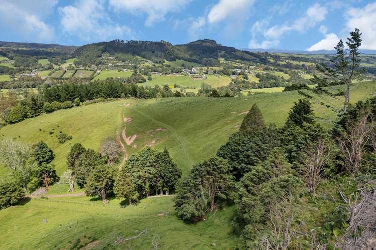 75 Parakiore Road Ngararatunua_18