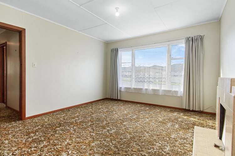 89 Wellington Road Wainuiomata_7