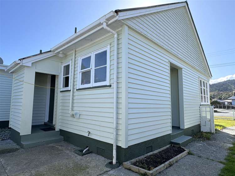 58 Monro Street Cobden_17