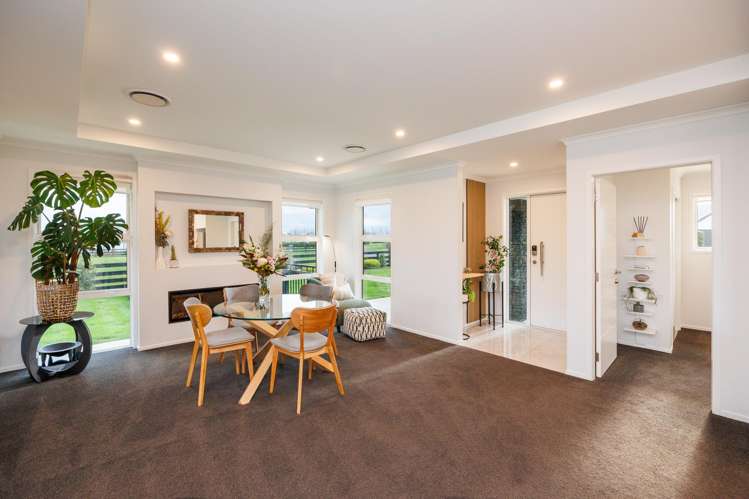 61 Hartwell Drive Kelvin Grove_7