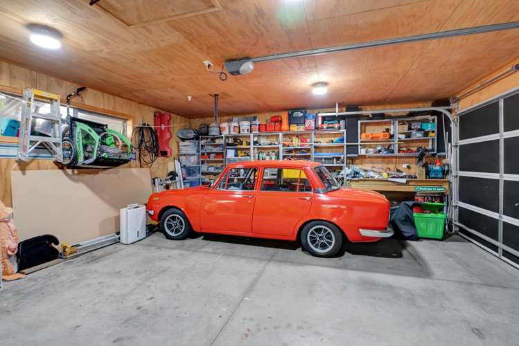 77 Brooklands Road Brooklands_29