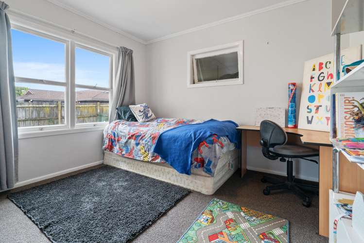 38 Gills Ave Papakura_18