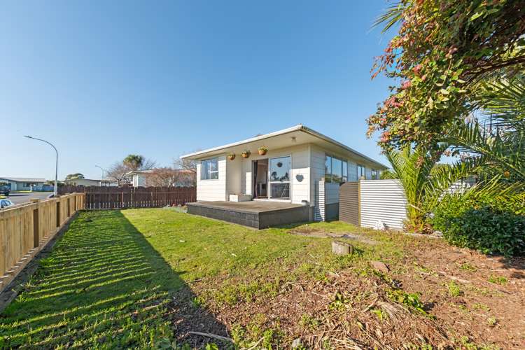 3 Airedale Place Waitara_15