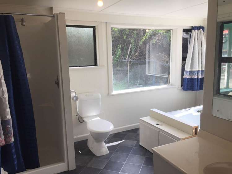 12 Toetoe Road Otaika_5